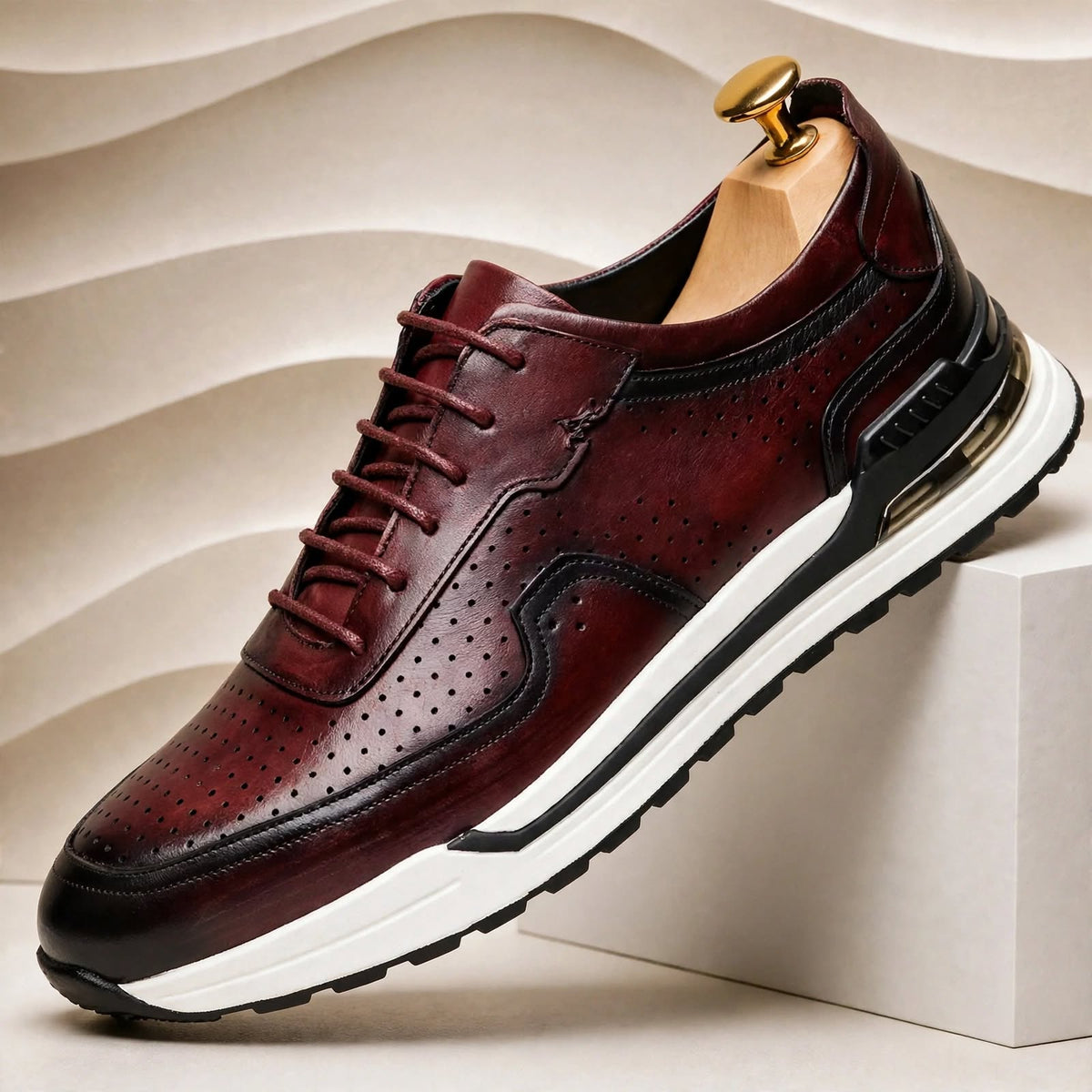 Larello Cowhide Leather Sneakers