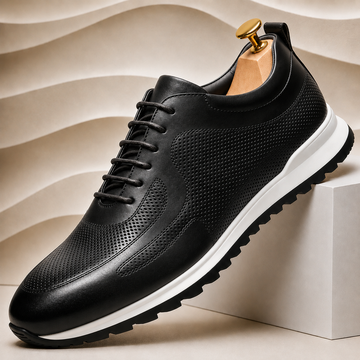 Valente Cowhide Leather Sneakers