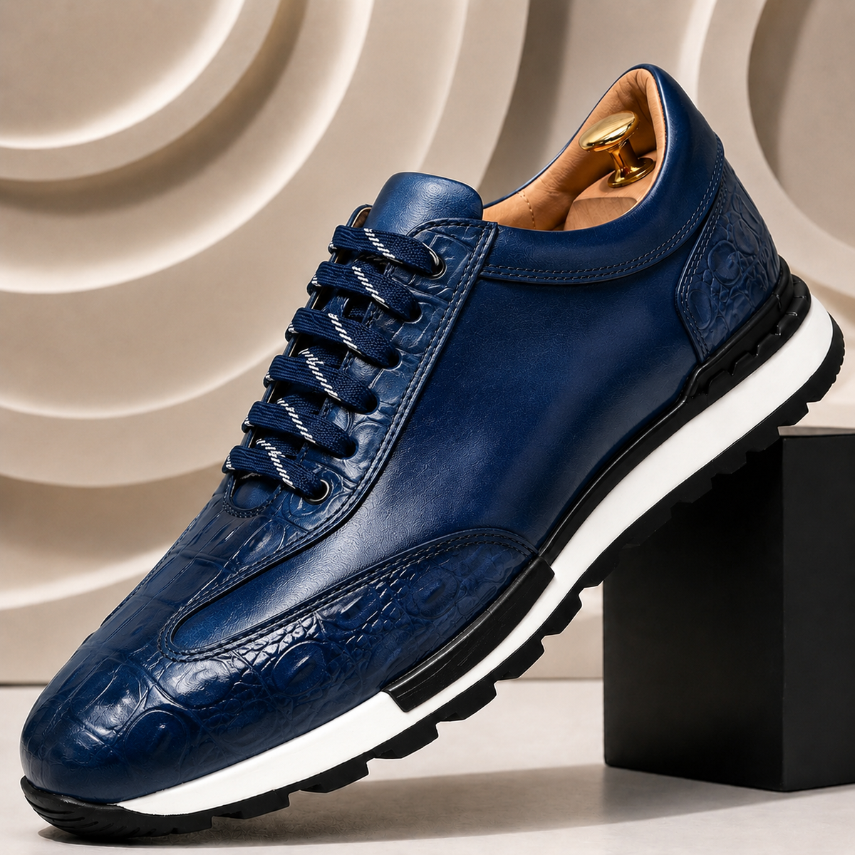 Enzo Cowhide Leather Sneakers
