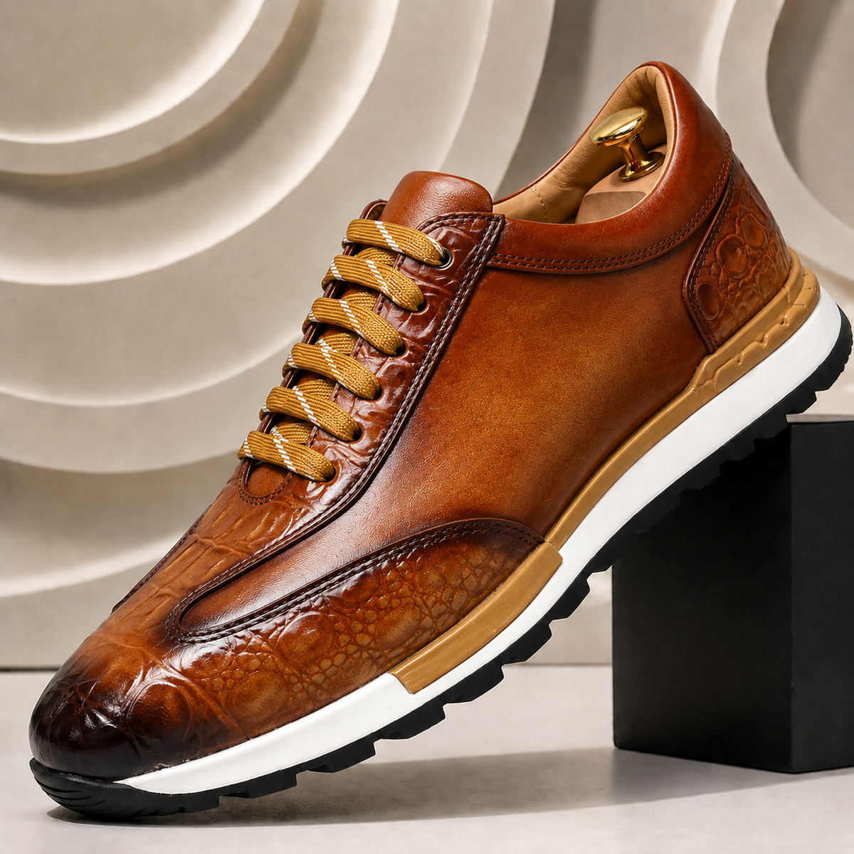Enzo Cowhide Leather Sneakers